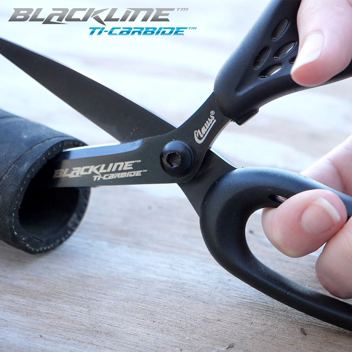 Clauss 8" Blackline Titanium Carbide Shear - Image 4