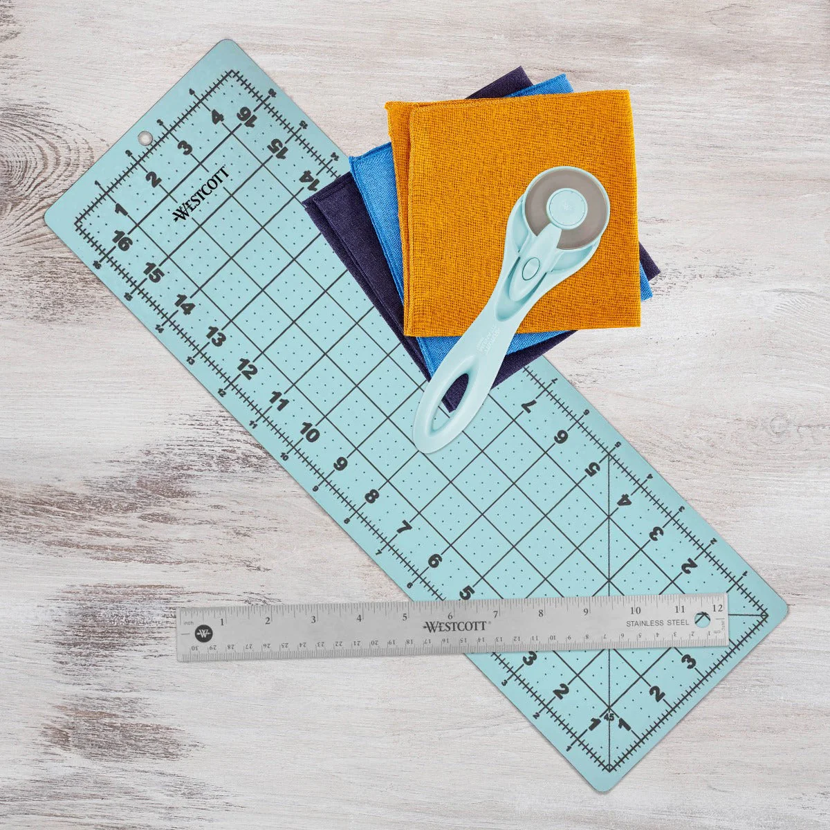 Westcott 3-Piece Craft Set - 45mm Rotary Cutter for Fabric, Cutting Mat, and Ruler (14798) - Image 2