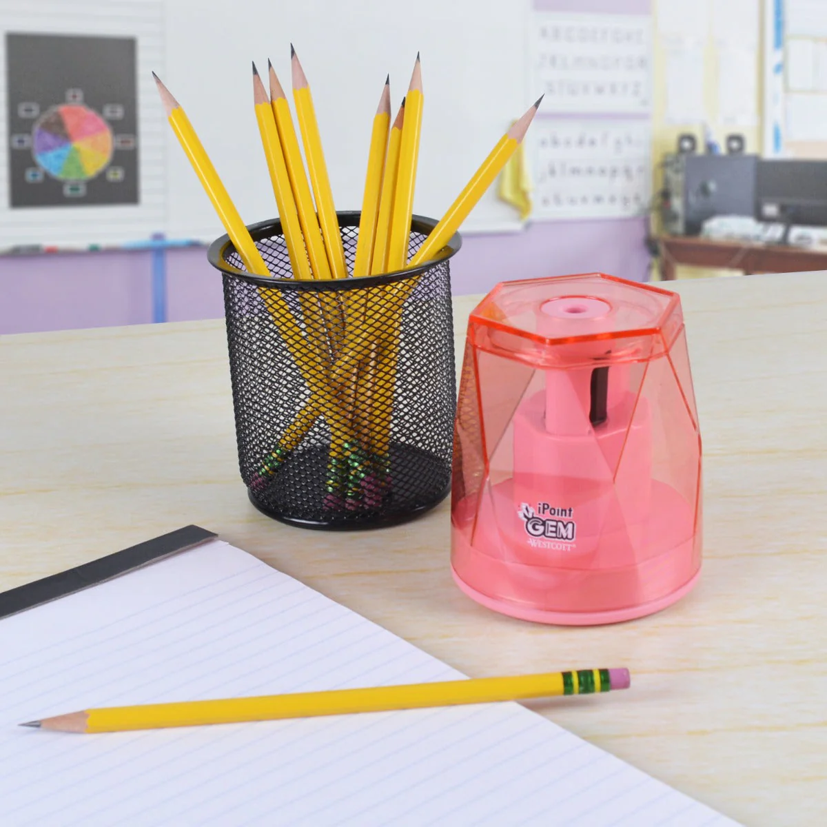 Westcott iPoint® GEM Crystal-Covered Battery Pencil Sharpener, Pink (00578-PARENT) - Image 7
